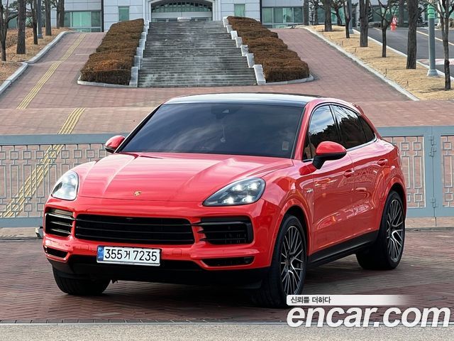 Porsche Cayenne 3.0 E-하이브리드 Coupe 2021 года из Кореи