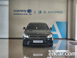 Mercedes-Benz E-Class E300 4MATIC AMG Line 2020 года из Южной Кореи