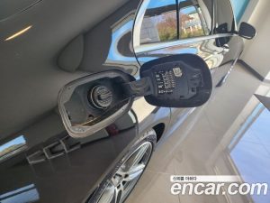 Mercedes-Benz E-Class E300 4MATIC AMG Line 2020 года из Южной Кореи