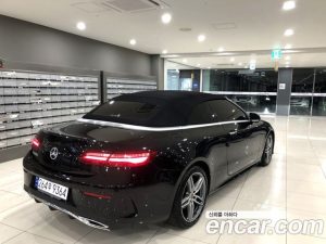 Mercedes-Benz E-Class E220d Cabriolet 2020 года из Южной Кореи