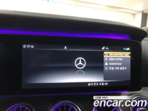 Mercedes-Benz E-Class E220d Cabriolet 2020 года из Южной Кореи