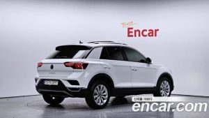 Volkswagen T-Roc 2.0 TDI Premium 2021 года из Южной Кореи