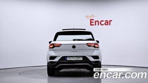 Volkswagen T-Roc 2.0 TDI Premium 2021 года из Южной Кореи
