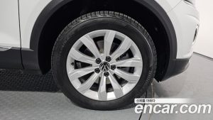 Volkswagen T-Roc 2.0 TDI Premium 2021 года из Южной Кореи