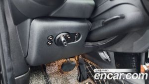 Mini Cooper 5Door DEFAULT 2020 года из Южной Кореи