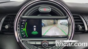 Mini Cooper 5Door DEFAULT 2020 года из Южной Кореи