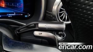 Mercedes-Benz SL-Class AMG SL63 4MATIC+ 2023 года из Южной Кореи