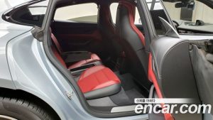 Porsche Taycan 4S 2021 года из Южной Кореи