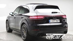 Porsche Cayenne 3.0 2021 года из Южной Кореи