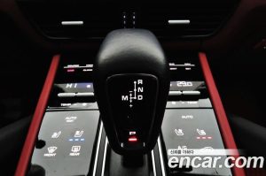 Porsche Cayenne 3.0 2021 года из Южной Кореи