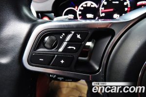 Porsche Cayenne 3.0 2021 года из Южной Кореи