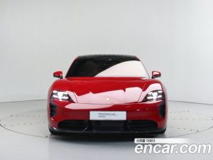 Porsche Taycan Turbo S 2023 года из Южной Кореи