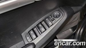 Kia Seltos Дизель 1.6 2WD 2021 года из Южной Кореи