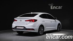 Hyundai AVANTE 1.6 2020 года из Южной Кореи