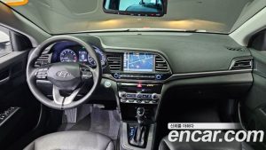 Hyundai AVANTE 1.6 2020 года из Южной Кореи