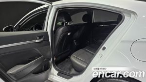 Hyundai AVANTE 1.6 2020 года из Южной Кореи