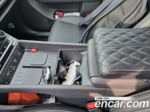 Hyundai Santafe Бензин 2.5T 2WD 2024 года из Южной Кореи
