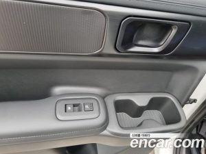 Hyundai Santafe Бензин 2.5T 2WD 2024 года из Южной Кореи