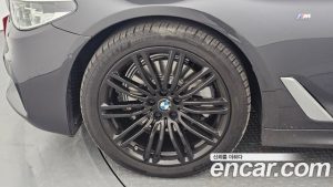 BMW 5-Series 520d xDrive M Sport Plus 2020 года из Южной Кореи