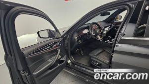 BMW 5-Series 520d xDrive M Sport Plus 2020 года из Южной Кореи