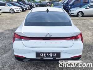 Hyundai AVANTE 1.6 2021 года из Южной Кореи