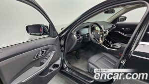 BMW 3-Series 320i 2021 года из Южной Кореи
