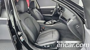 BMW 3-Series 320i 2021 года из Южной Кореи