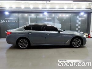 BMW 5-Series 520d M Sport Plus 2020 года из Южной Кореи