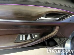 BMW 5-Series 520d M Sport Plus 2020 года из Южной Кореи