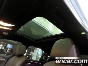 BMW 5-Series 520d M Sport Plus 2020 года из Южной Кореи