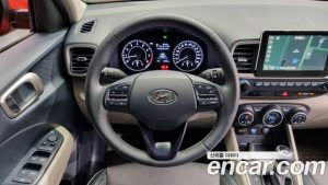 Hyundai Venue 1.6 Flux 2020 года из Южной Кореи