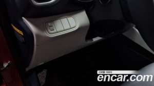 Hyundai Venue 1.6 Flux 2020 года из Южной Кореи