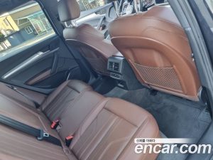 Audi Q5 45 TFSI 4WD Premium 2020 года из Южной Кореи