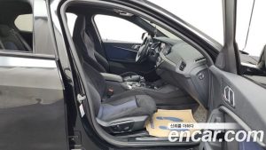 BMW 1-Series 118d M Sport 2020 года из Южной Кореи