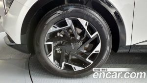 Kia Sportage Дизель 2.0 4WD 2023 года из Южной Кореи