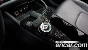 Kia Sportage Дизель 2.0 4WD 2023 года из Южной Кореи