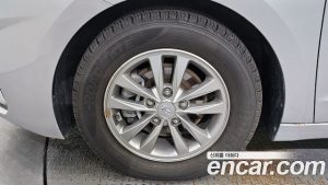 Hyundai AVANTE 1.6 2020 года из Южной Кореи