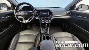Hyundai AVANTE 1.6 2020 года из Южной Кореи