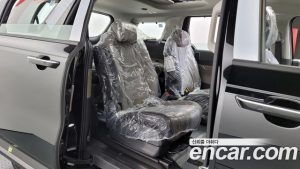 Kia Carnival 9-Seater Gravity 2024 года из Южной Кореи