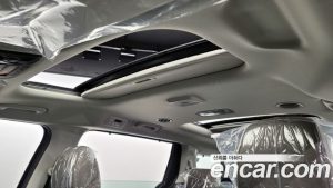 Kia Carnival 9-Seater Gravity 2024 года из Южной Кореи