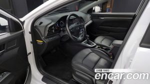 Hyundai AVANTE 1.6 2020 года из Южной Кореи