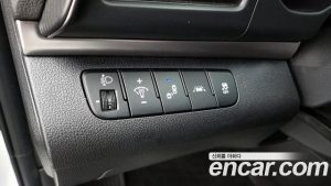 Hyundai AVANTE 1.6 2020 года из Южной Кореи