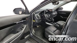 Kia Seltos Бензин 1.6 Turbo 2WD 2020 года из Южной Кореи