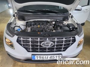 Hyundai Venue 1.6 Modern 2020 года из Южной Кореи