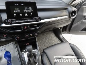 Kia K3 2020 года из Южной Кореи