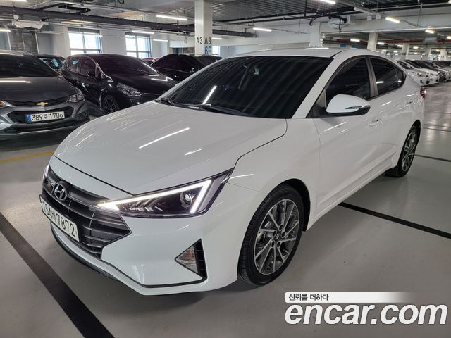 Hyundai AVANTE 1.6 2020 года из Кореи