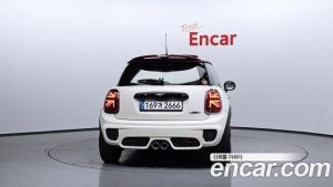 Mini Cooper JCW 2021 года из Южной Кореи