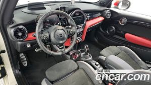 Mini Cooper JCW 2021 года из Южной Кореи