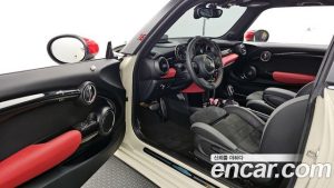 Mini Cooper JCW 2021 года из Южной Кореи