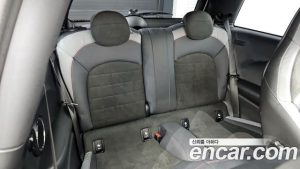 Mini Cooper JCW 2021 года из Южной Кореи